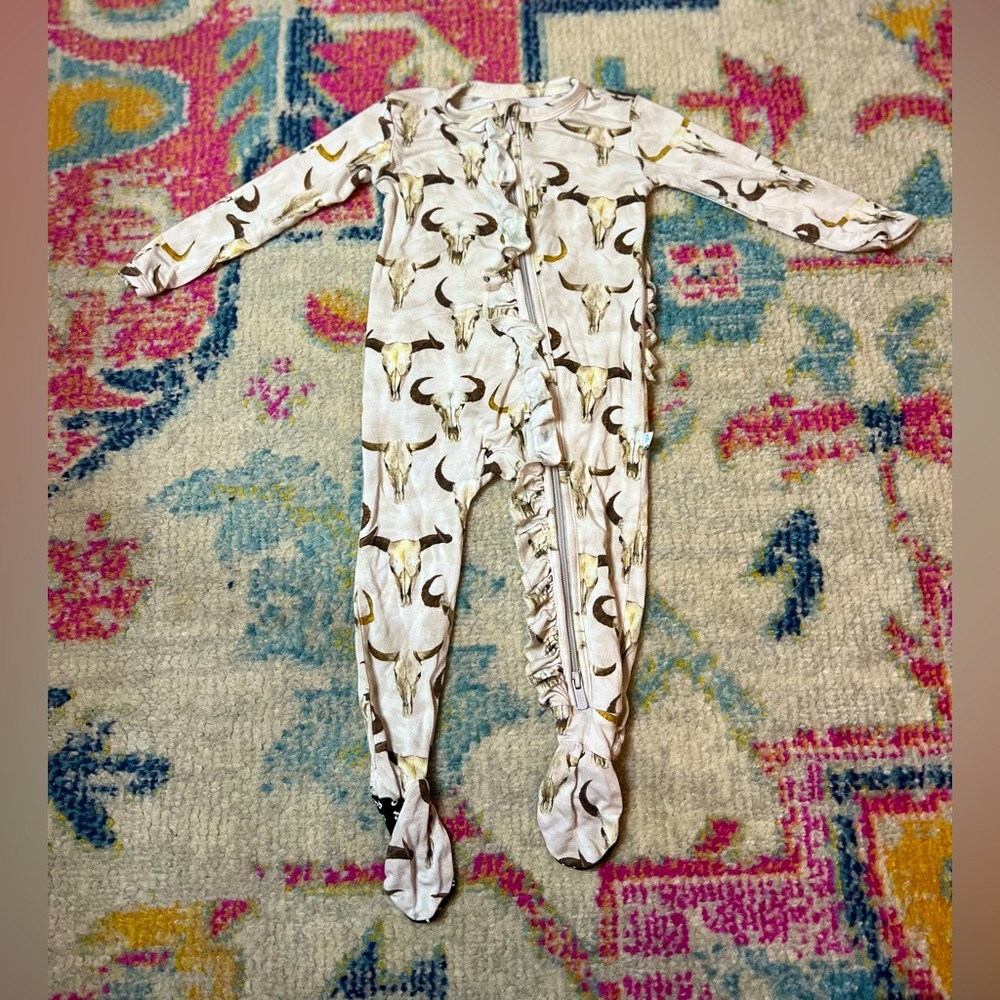 Posh Peanut Western Bamboo Footie Pajama. Size 3-6 months.